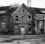 enlarge image