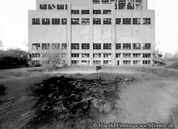 PeronnesLavoir03