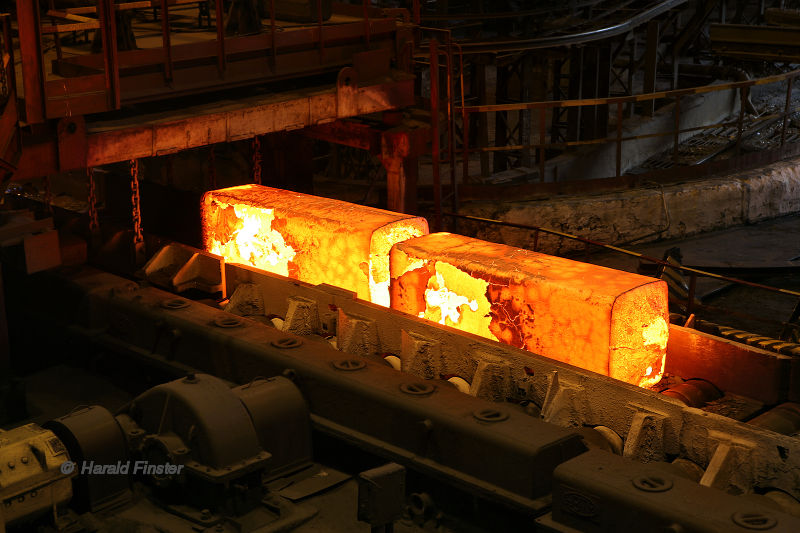 Arćelor Mittal integrated steel mill: heavy section mill