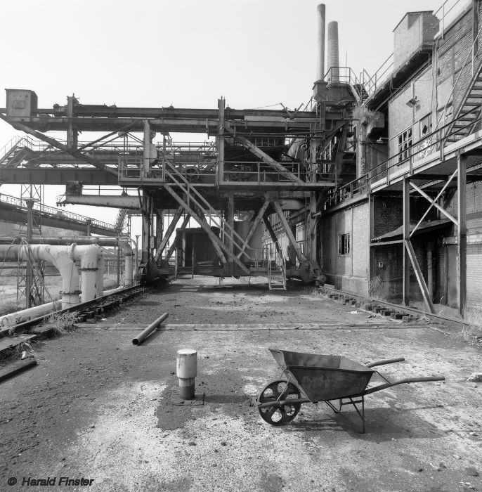 coking plant  Carcoke Zeebrugge: pusher