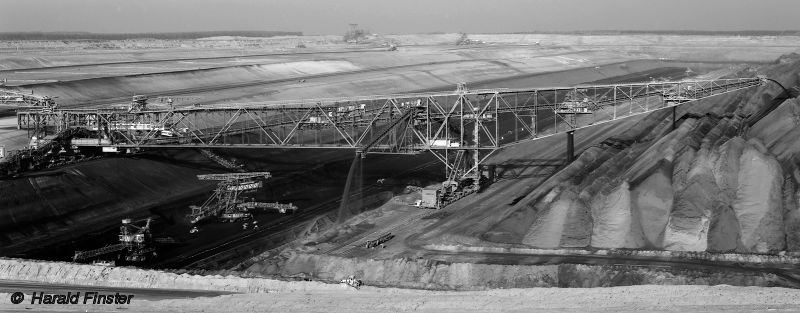 overburden conveyor bridge F60 at opencast mine 'Welzow Süd'