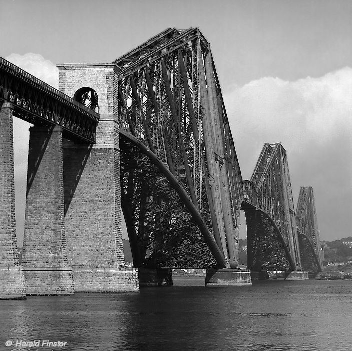 Eisenbahnbrücke über den Firth of Forth 