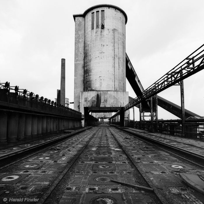 coke oven crown with coal silo