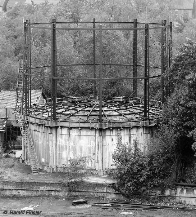 gas holder