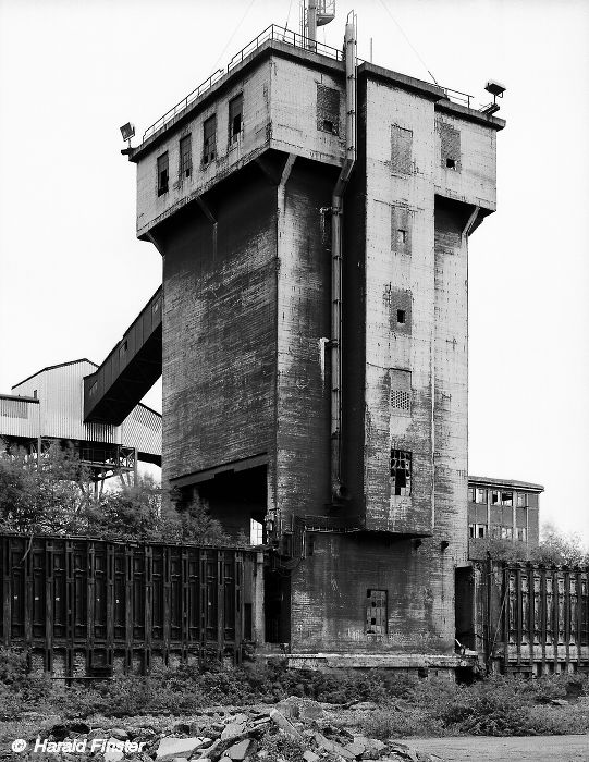 Kohlenturm und Batterien