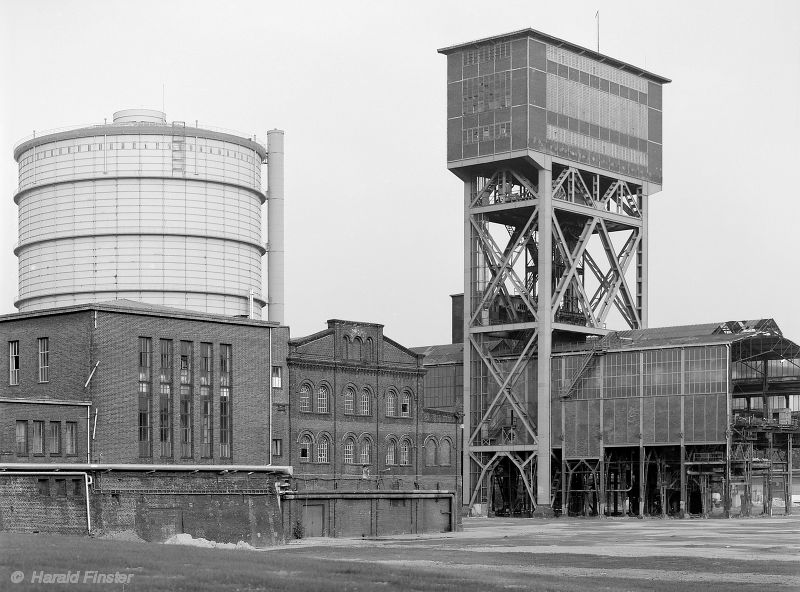 Zeche Minister Stein, Hammerkopfturm Schacht 4 (Emil Kirdorf)