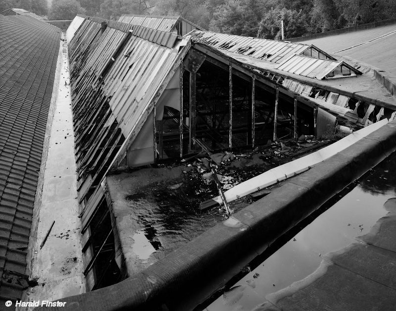 sawtooth roof