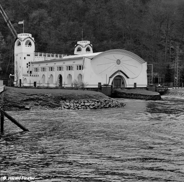 hydroelectric power plant