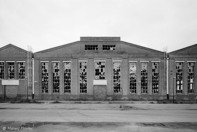 Becker steelworks: rod- and finishing-mill